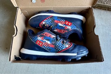 Under Armour Harper 9 USA Youth Baseball Cleats Size 6Y