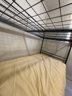 Ikea Svarta Bunk bed (PRICE NEGOTIABLE)