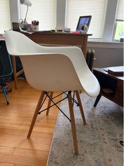 Funky White Desk Chair