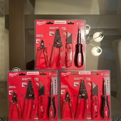 Electrician tool set