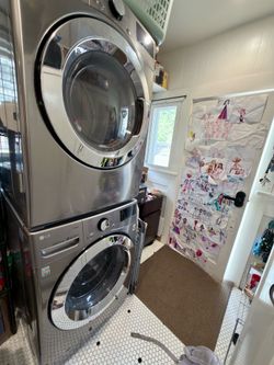 LG Front Load Clothes Dryer - Gas