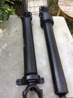 Ford F-350 Super Duty Diesel Crew Cab drive shafts 2000-2006