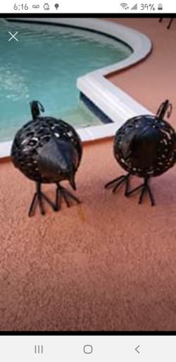 Metal chicken decoration