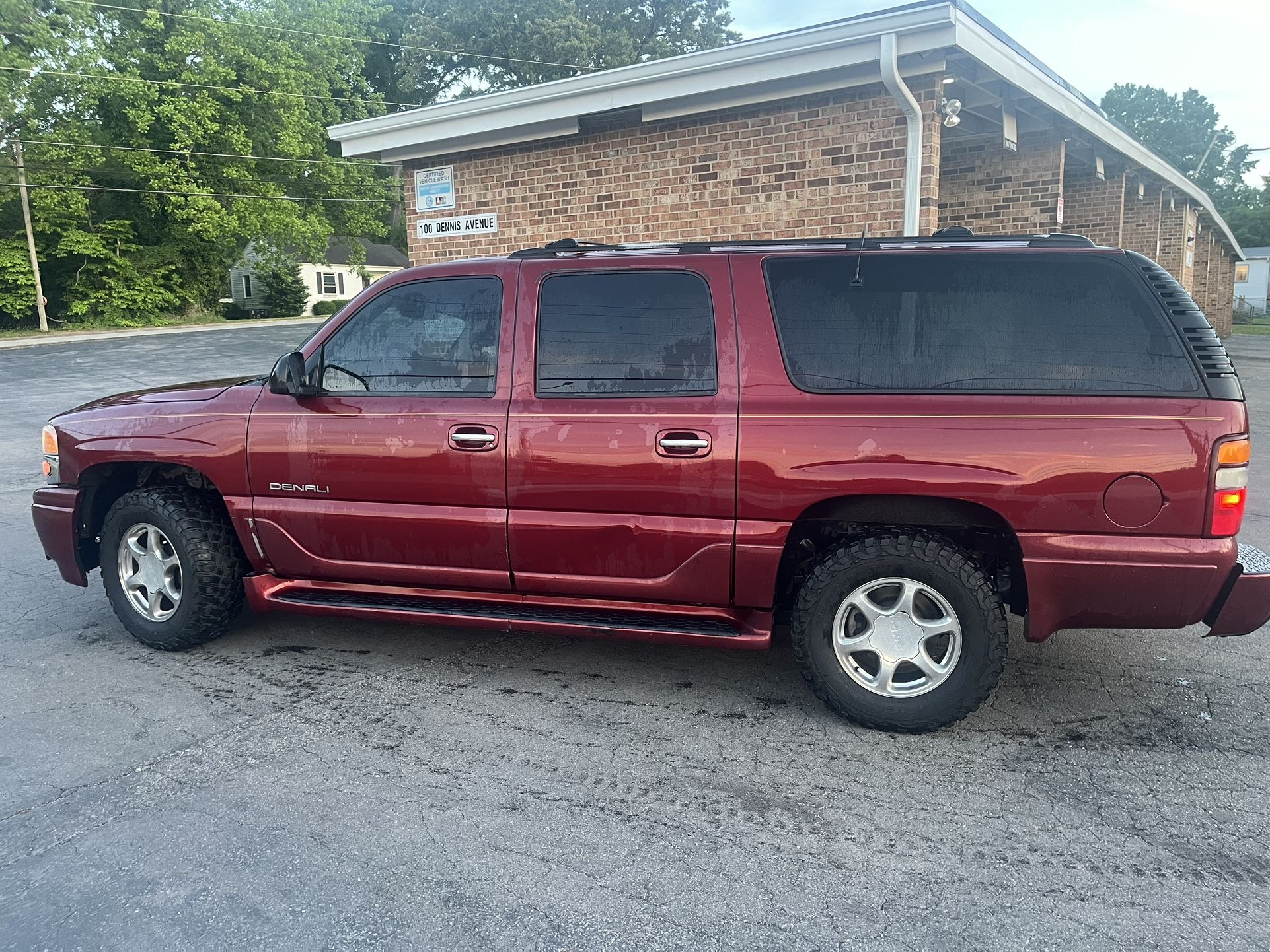 2001 GMC DENALI