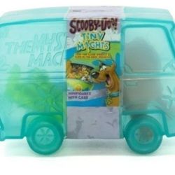 scooby doo tiny mights.1 pack contains 3 figures.