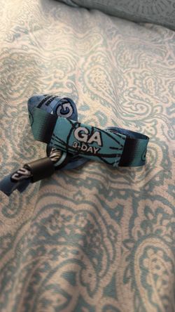 SHAKY KNEES 2026 — 3-DAY GA WRISTBAND — $450 OBO