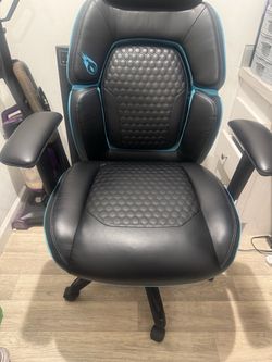 Gaming chair