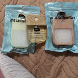 champagne scent and 1 cover 