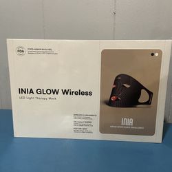 INIA Glow Wireless face mask