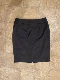 Calvin Klein gray pencil skirt