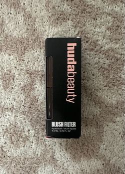 Huda Beauty Liquid Blush $10 FIRM **READ DESCRIPTION**