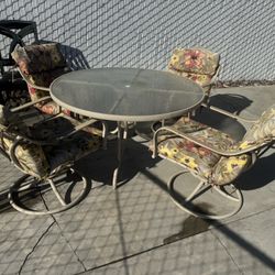 Patio Chairs/Cushions/Table 