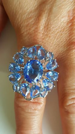 BRAND NEW GORGEOUS TANZANITE LARGE RING SIZE 7
