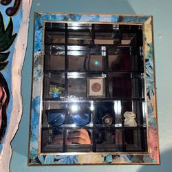 Vintage Display Mirrored Hanging Case 