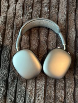Apple AirPods Max