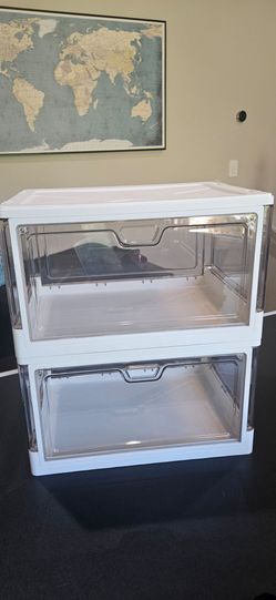 Stackable Plastic Storage Containers