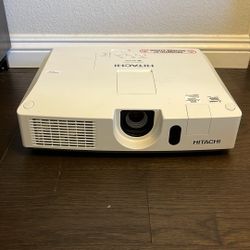 Hitachi Projector 