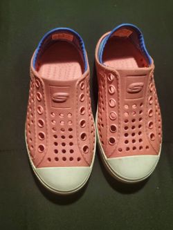 Girls Skechers water shoes
