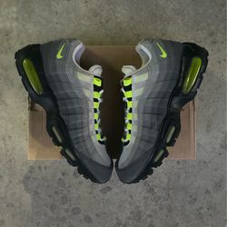 Nike Air Max 95 OG Neon