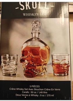 3 piece Glass Skull Decanter & 2 Glasses No Box  Never Used