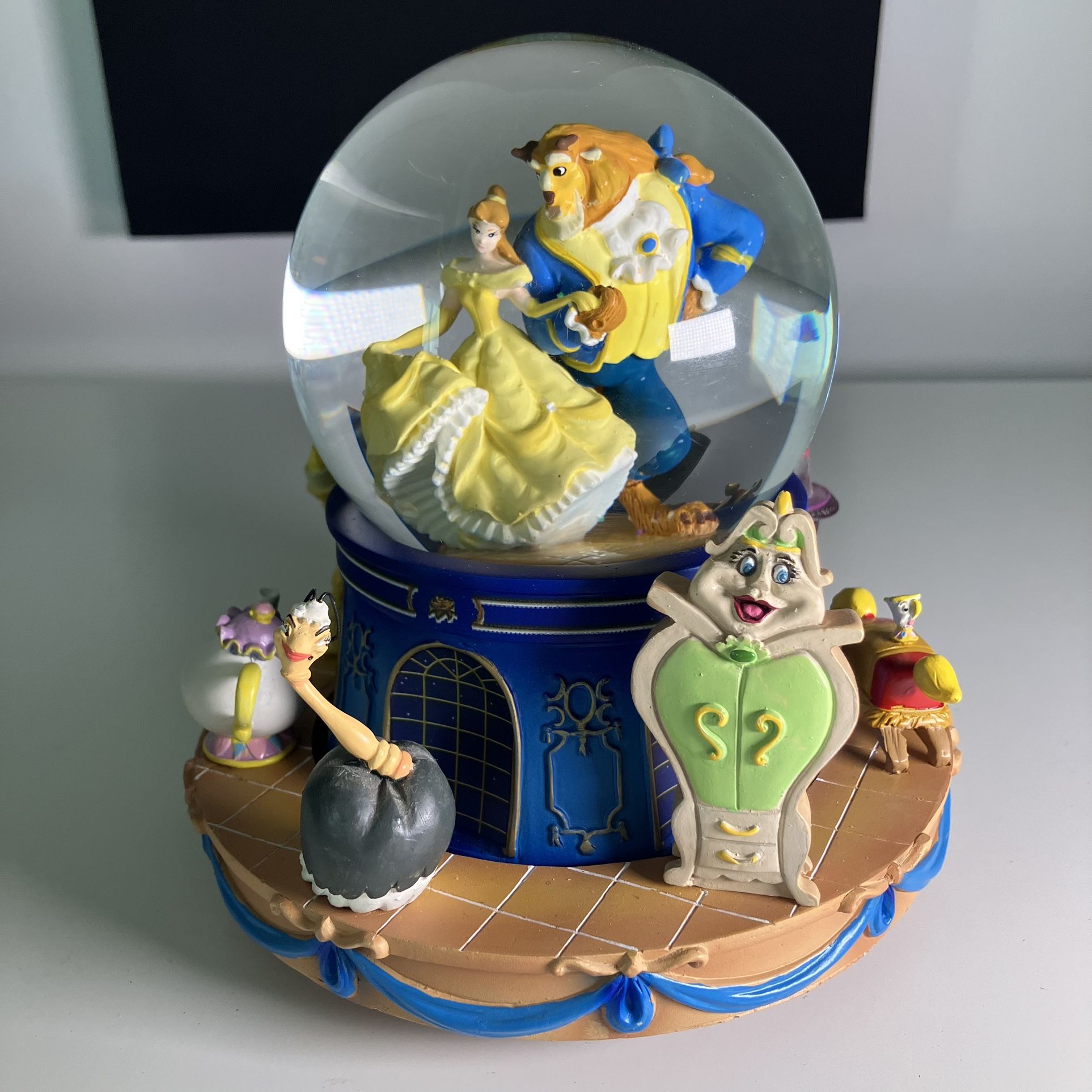 Disney Beauty and the Beast Musical Snow Globe – Rotating Figures w/ COA