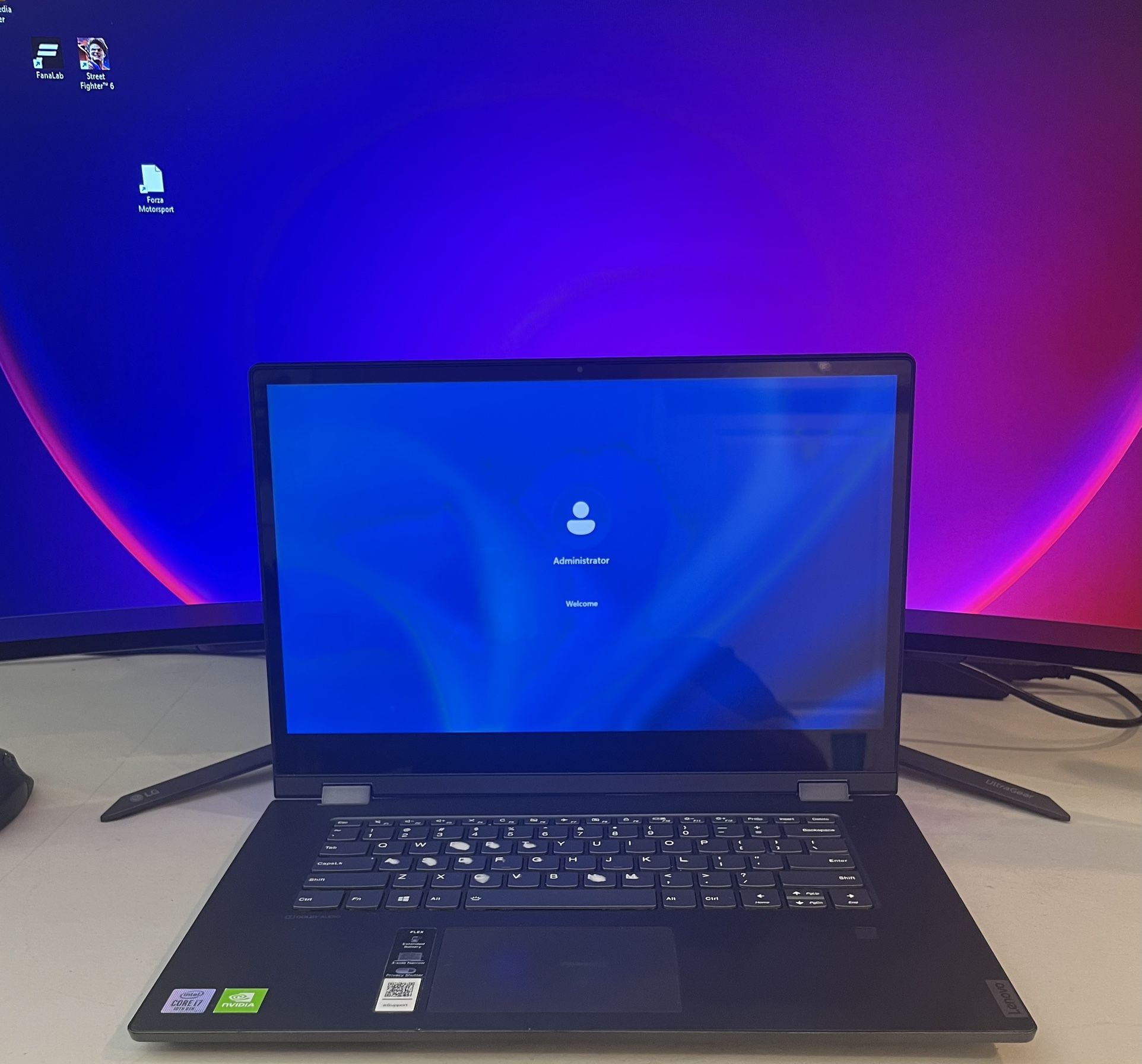 Lenovo Flex Touchscreen Laptop Gaming i7 10th 2.30ghz 16GB Ram 512GB SSD Mx230 2GB graphics