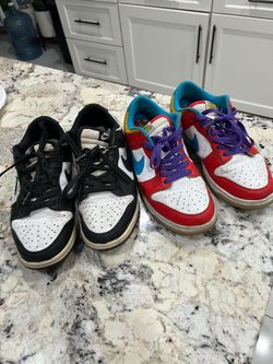 Nike dunks size 9.5 mens