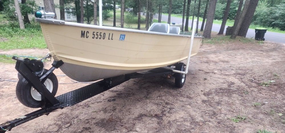 14ft Aluminum Boat
