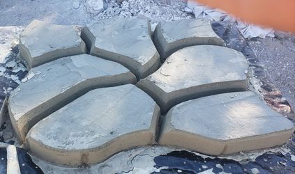 Concrete Cobblestone Stepping Stones