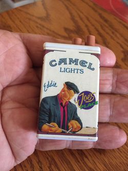 Vintage camel metal match