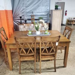 7 Pc Large  Dining Table Set  With Drawers for Storage (New)