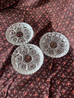 Vintage glass ash tray or coaster