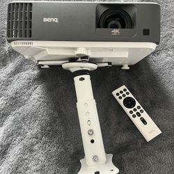 BenQ - TK700 4K HDR Gaming Projector