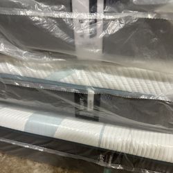 King Queen Size Tempurpedic ProAdapt,  ProBreeze,  LuxeBreeze Mattress  Pro Breeze /Luxe Adapt /Pro Adapt /Adapt /cloud /Tempur pedic contour Supreme 