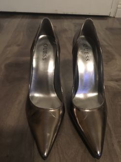 Metallic pumps