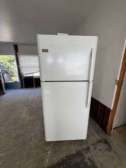 Frigidaire Refrigerator