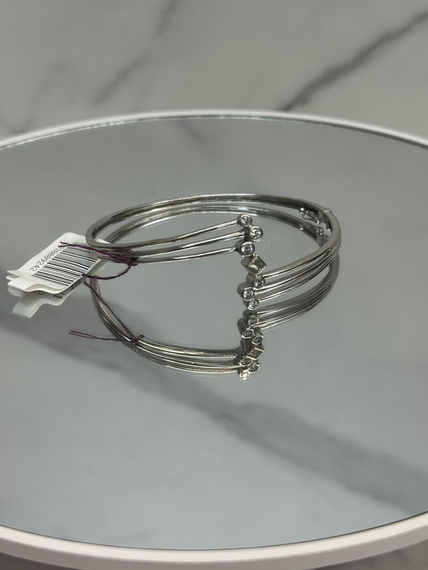 Bracelet White Gold 14k / 13.5G / (1,799$)