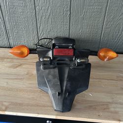 Yamaha FZ1 OEM Rear Fender License Plate Holder