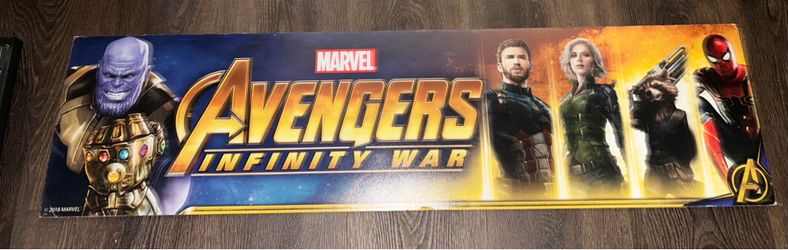 Marvel Avenger’s Infinity War Cardboard Banner