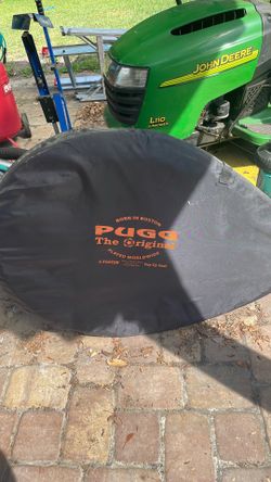 PUGG the original soccer nets 2 nets with holder