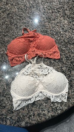 2 VICTORIA SECRET Bralettes: Like New : sz M: $15 OBO