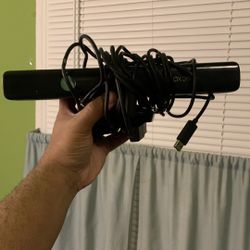 Xbox 360 Kinect + Kinect Adventures