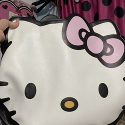 SANRIO HELLO KITTY HANDBAG for Sale in New York, NY - OfferUp