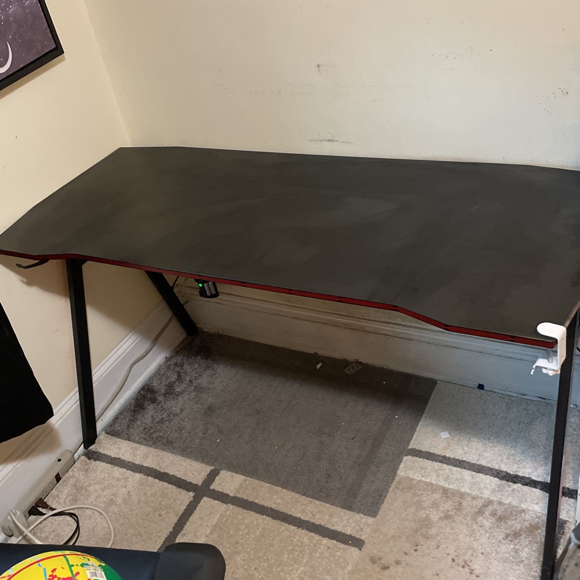 Gaming Desk