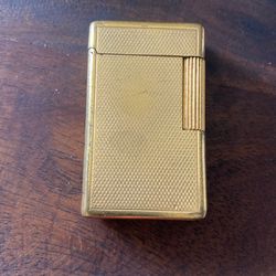 Original S.T. DuPont Gold Lighter