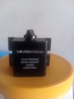 SOUNDSTREAM Bass Knob
