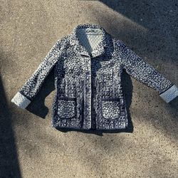 LADIES  SLIGHTLY USED VINTAGE LADI FANCY REVERSIBLE QUILTED JACKET SIZE SMALL