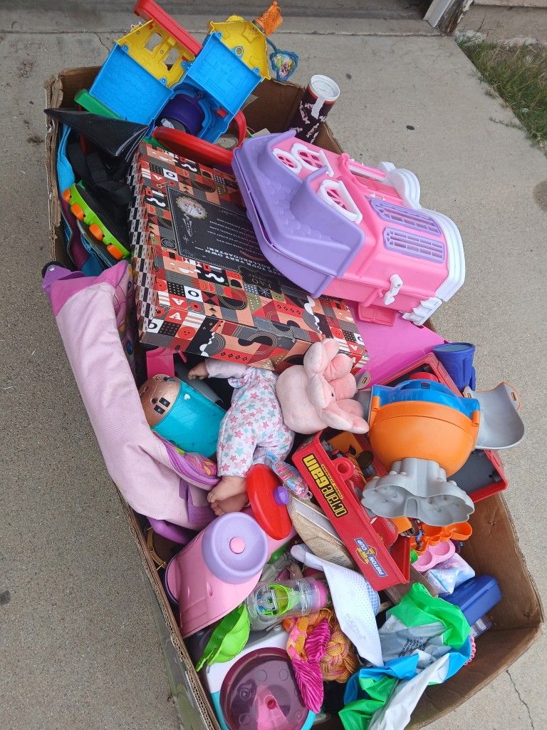 BIG BOX OF TOYS