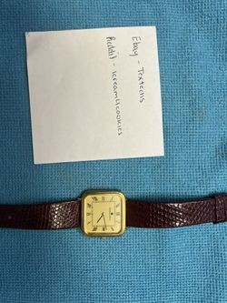 Vintage Universal Geneve Gold Watch 