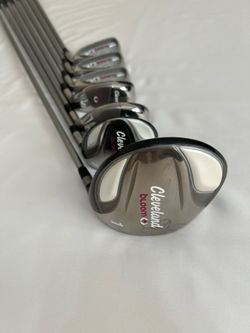 WOMENS Cleveland Bloom 7 Piece Iron & Wood Set (9i-7i,6h,4h,7w,Dr) Right handed
